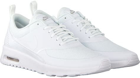 nike air max maat 32 wit|white Air Max shoes.